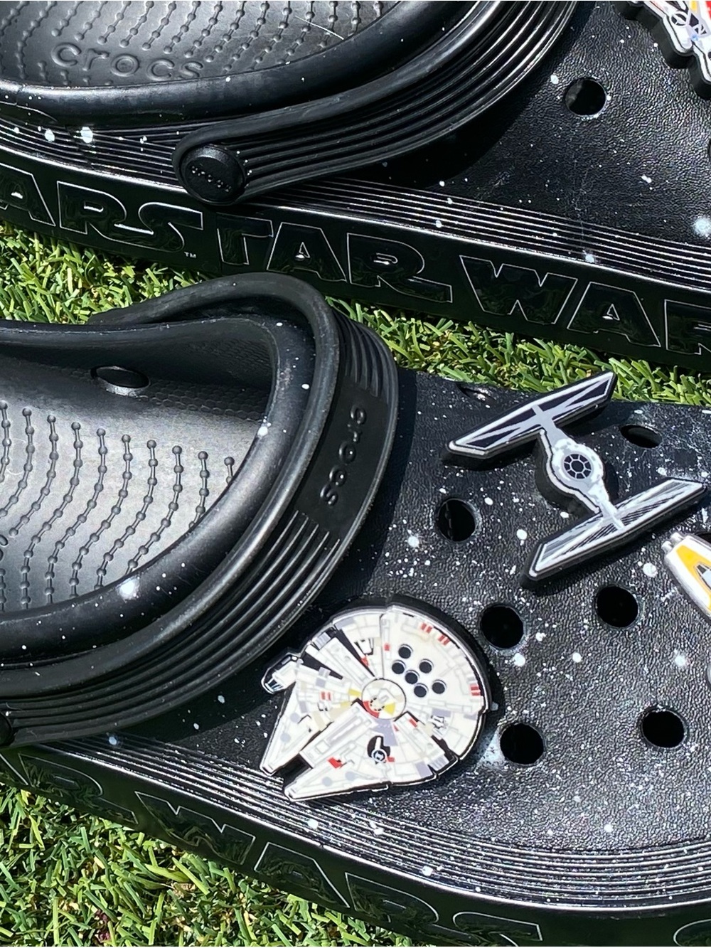 Crocs Star Wars Off Court Clog Galaxy, Far, Far Away Star Wars spaceship Jibbitz - Picture 5 of 7